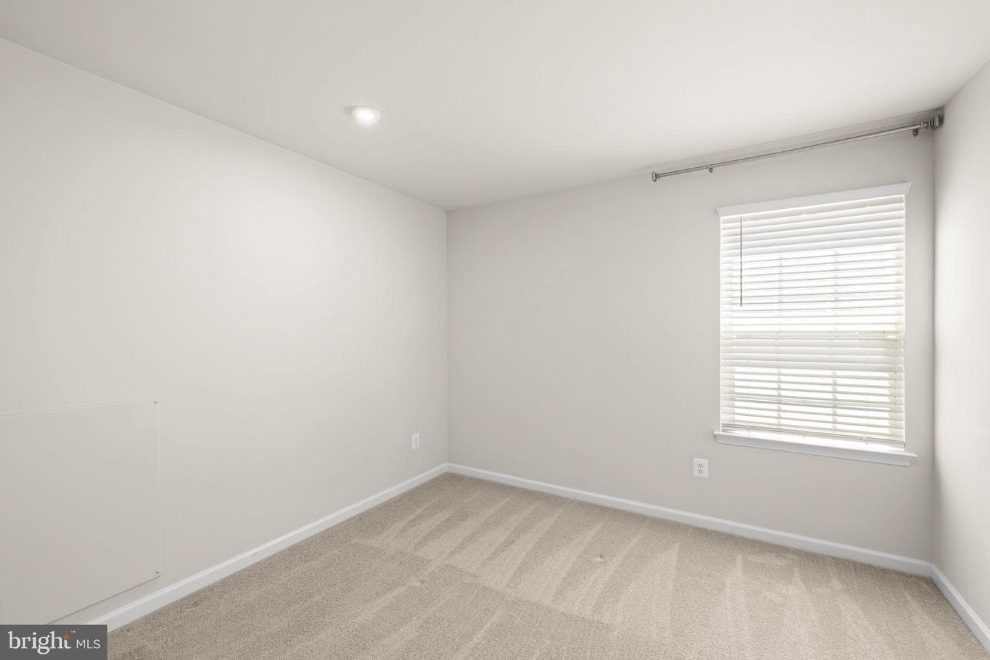 124 Brooke Village Drive photo 25