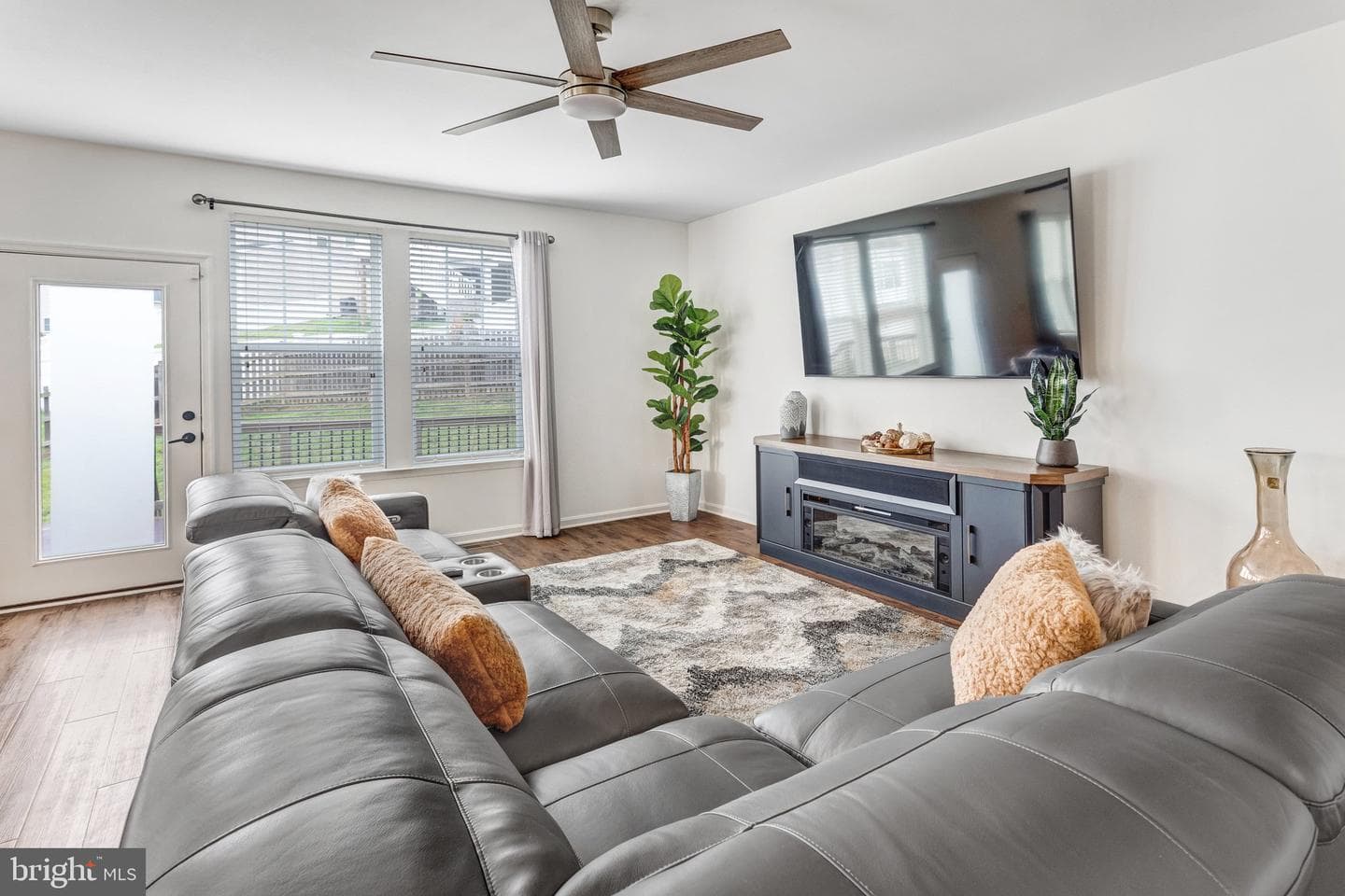 18 Melbourne Drive photo 16