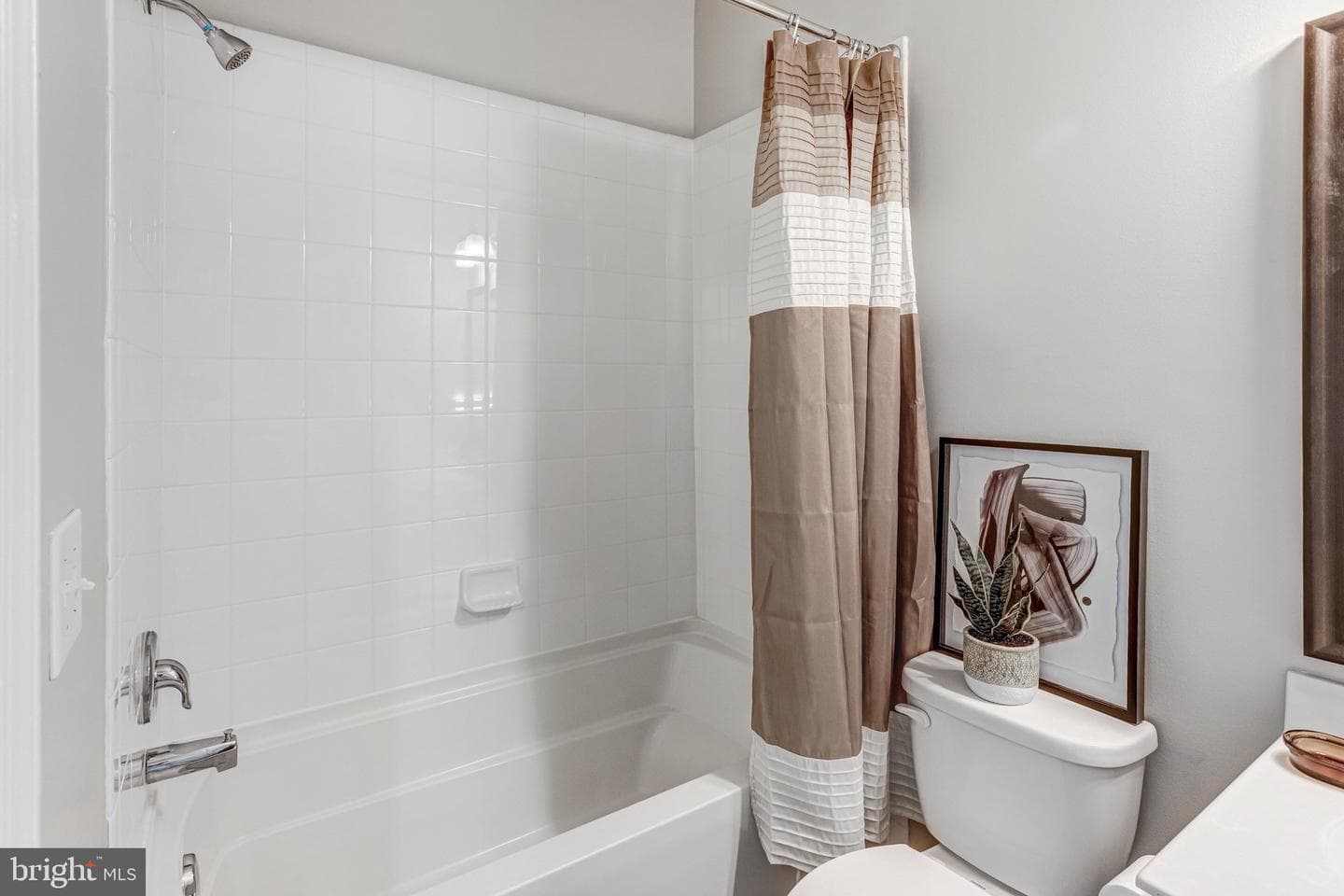 18 Melbourne Drive photo 41