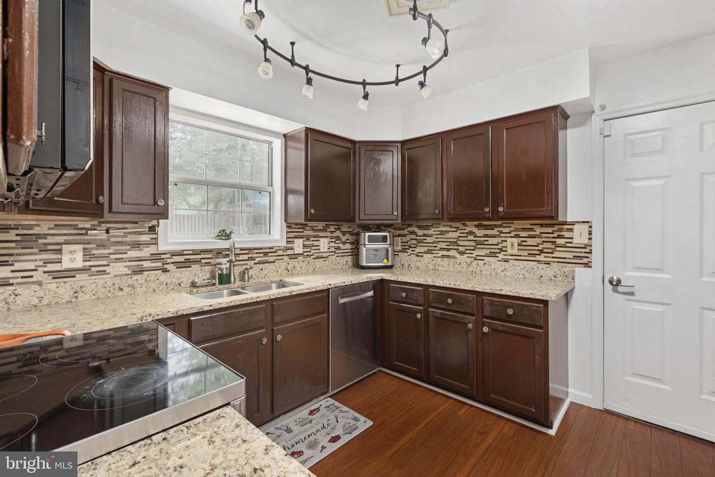 14 Thornberry Lane photo 27