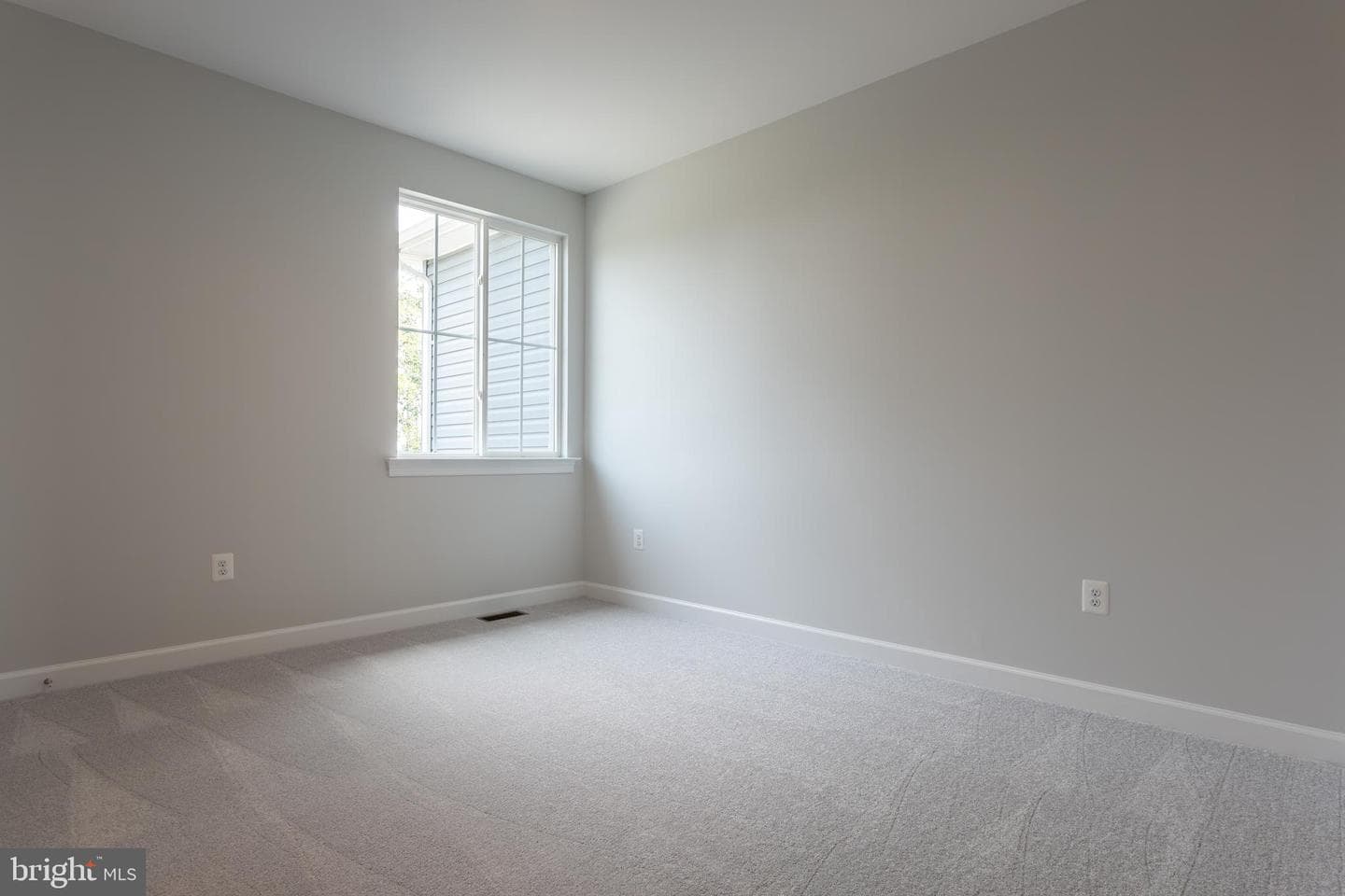 200 Petunia Way photo 37