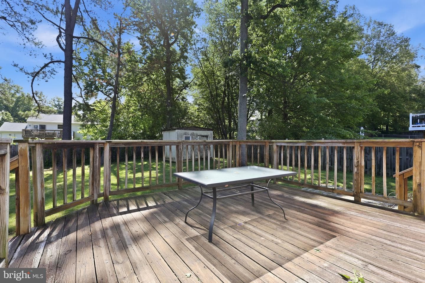 33 Bryant Boulevard photo 19