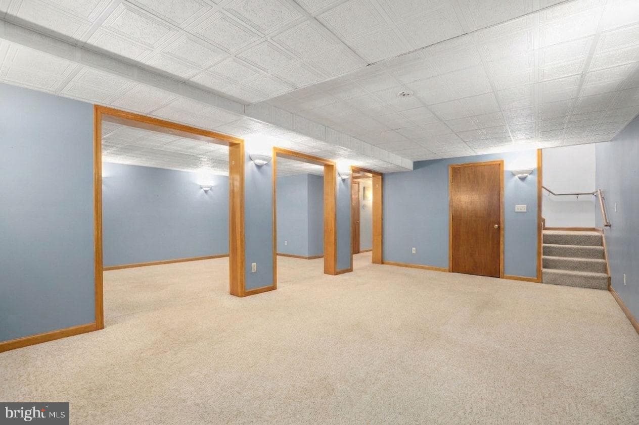 808 Cresthill Road photo 17