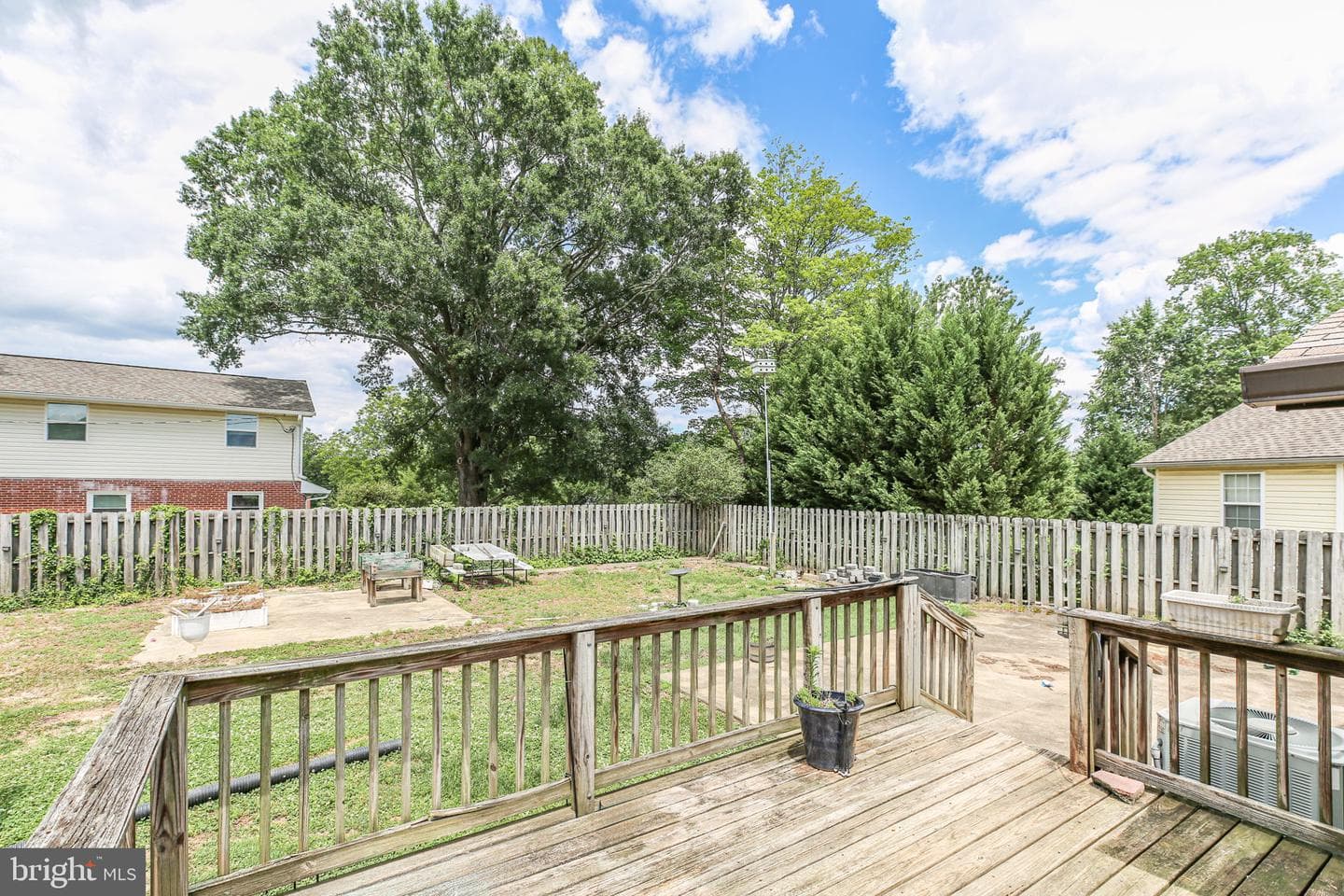 808 Cresthill Road photo 44