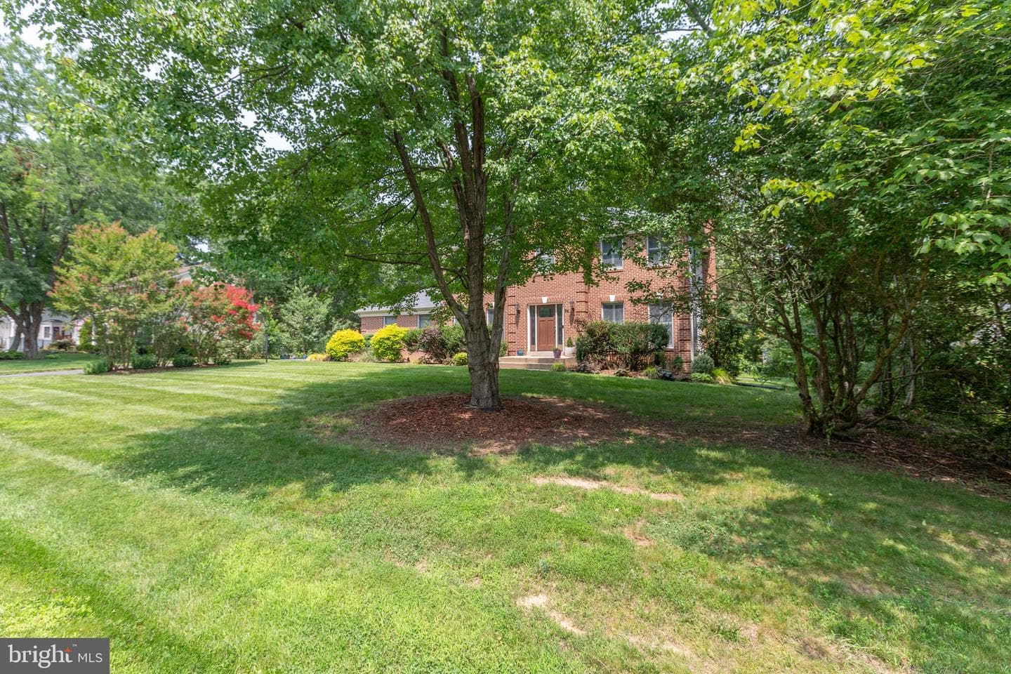 96 Holly Circle photo 5