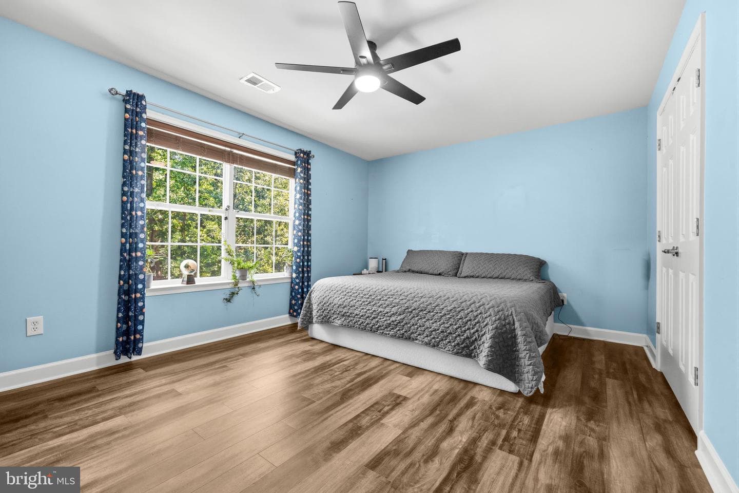 90 Maplewood Drive photo 32