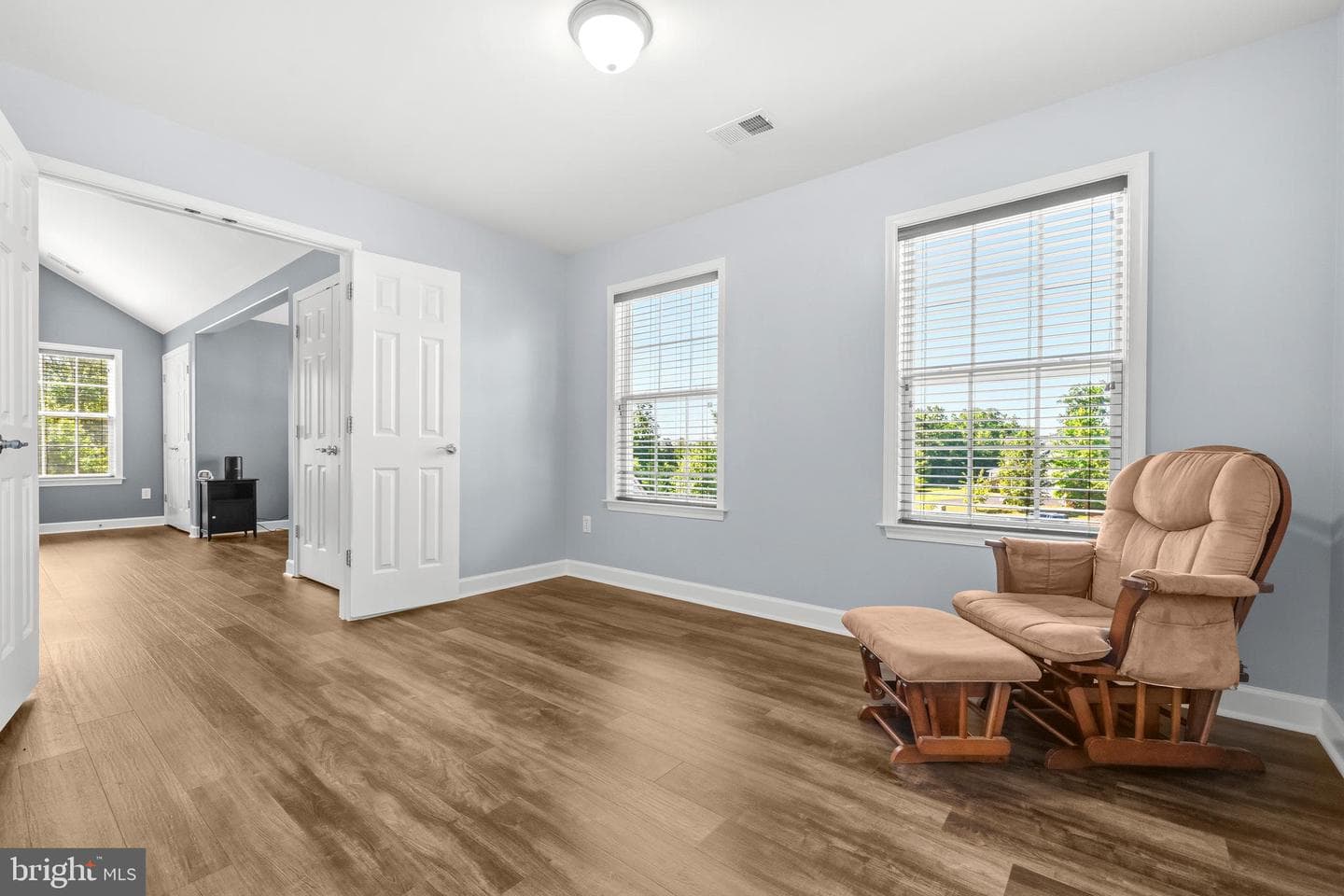 90 Maplewood Drive photo 35
