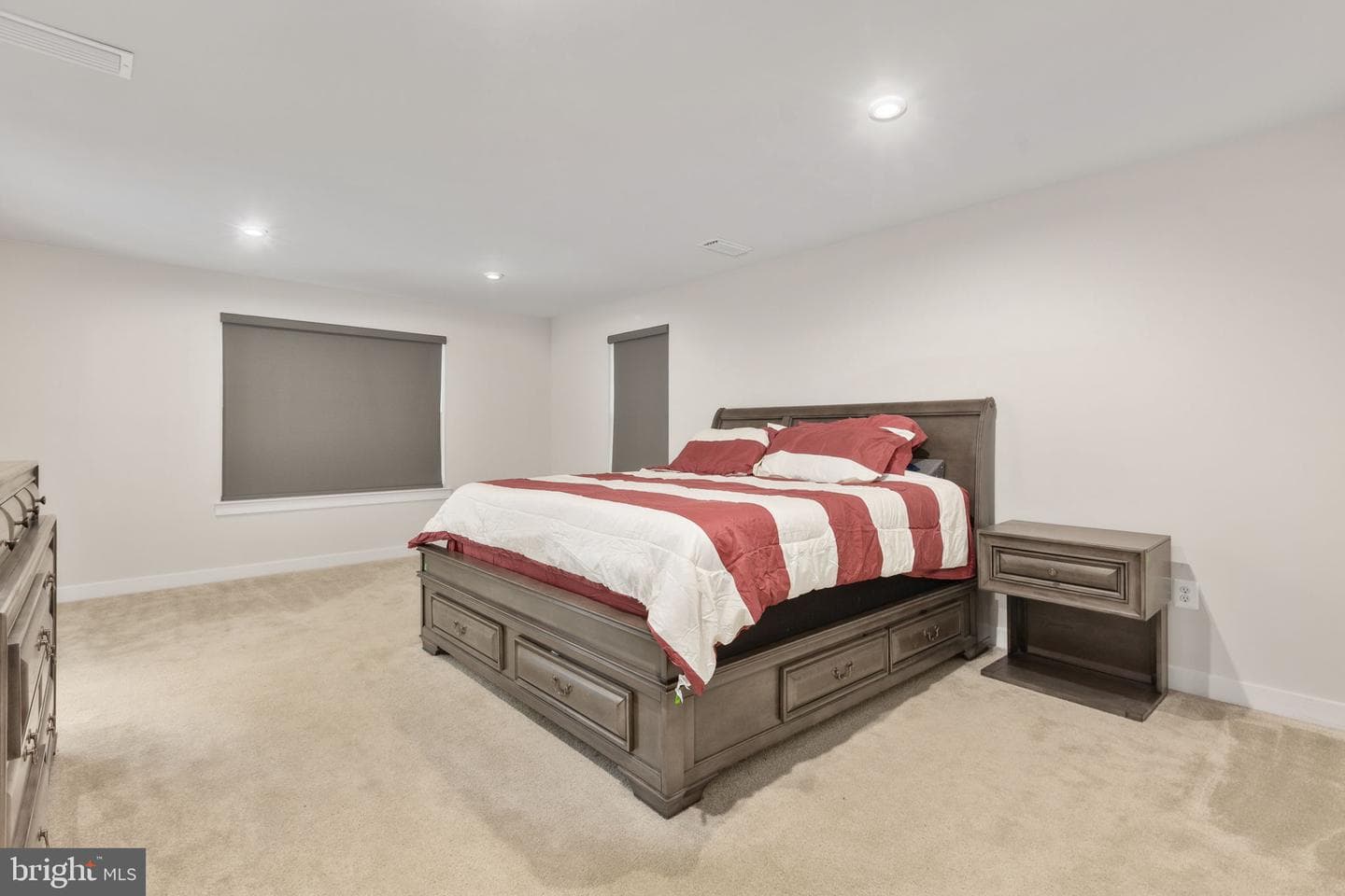 409 Vandegrift Road photo 55