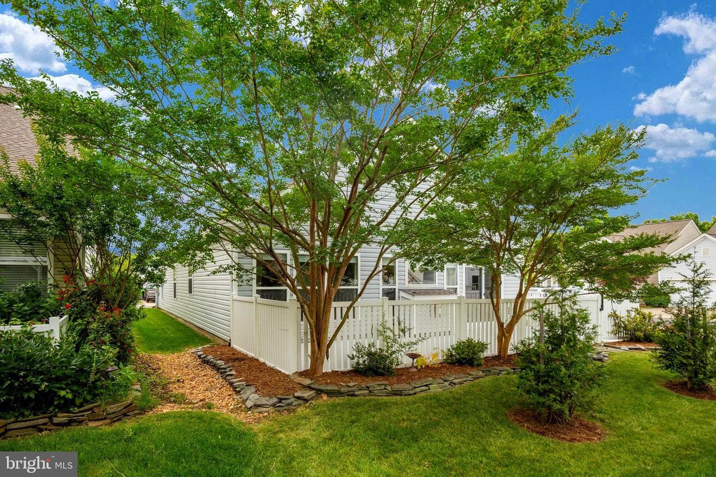 12 Hanover Drive photo 14