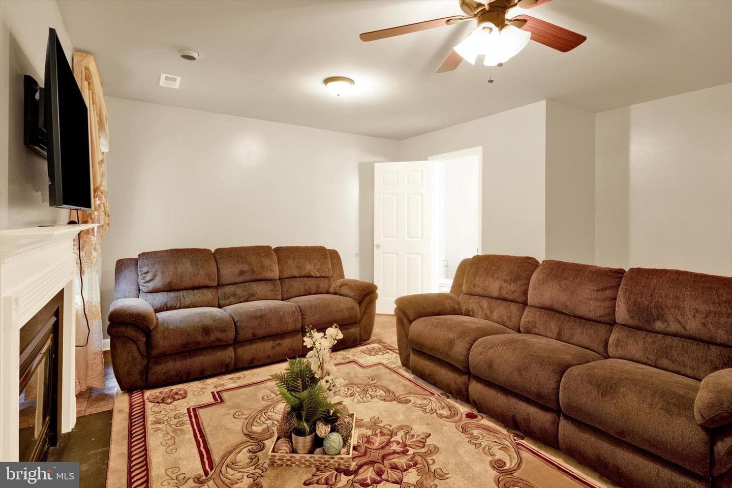 52 Townes Place photo 8