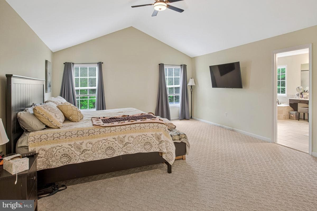 15 Burke Drive photo 26