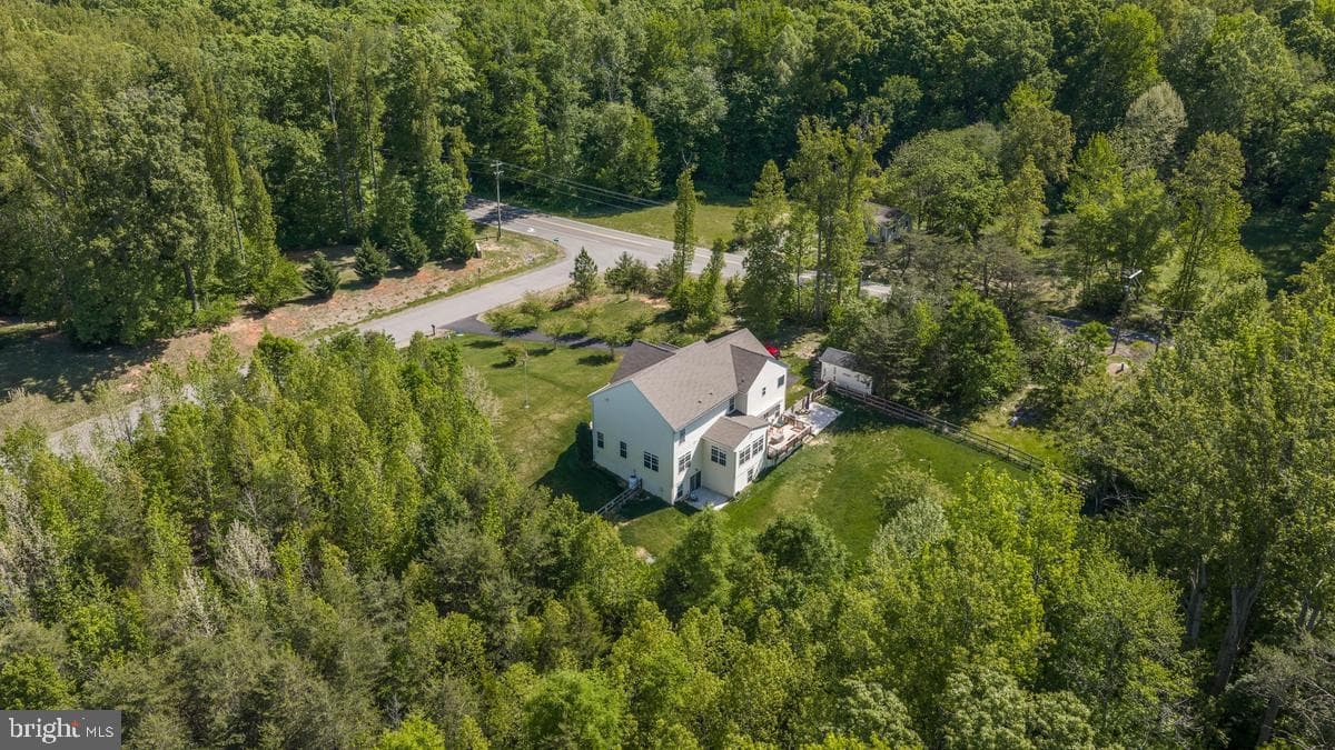 15 Burke Drive photo 53