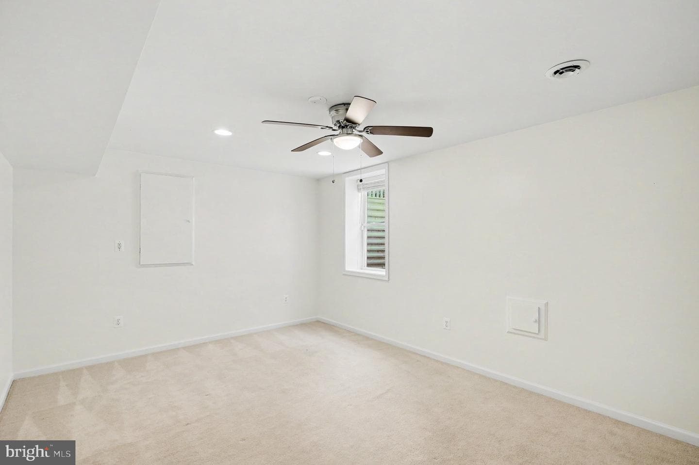 10 Halcomb Lane photo 28