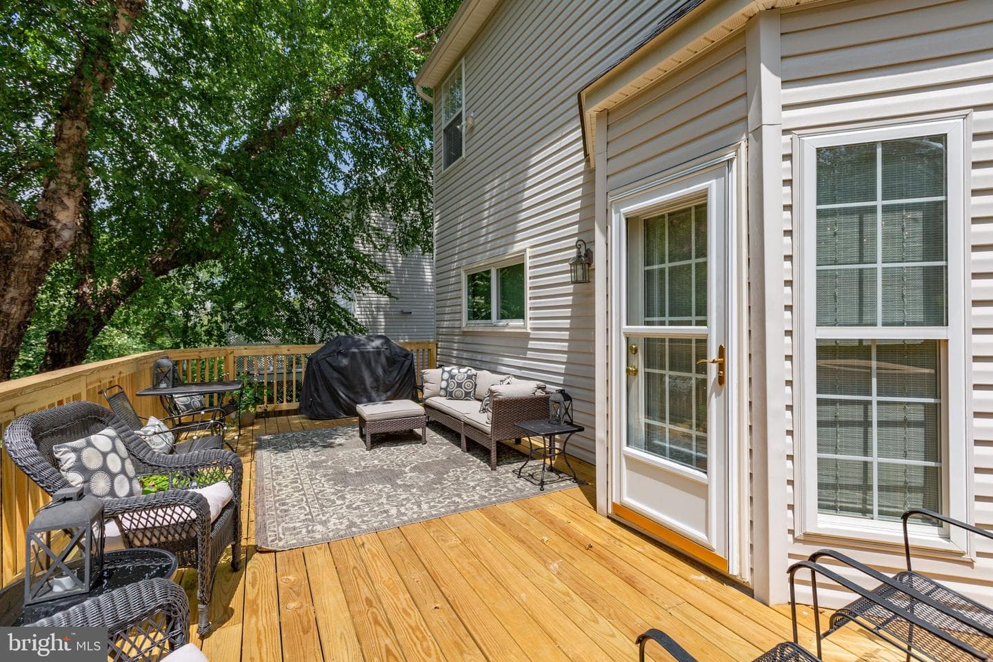 24 Tavern Road photo 71