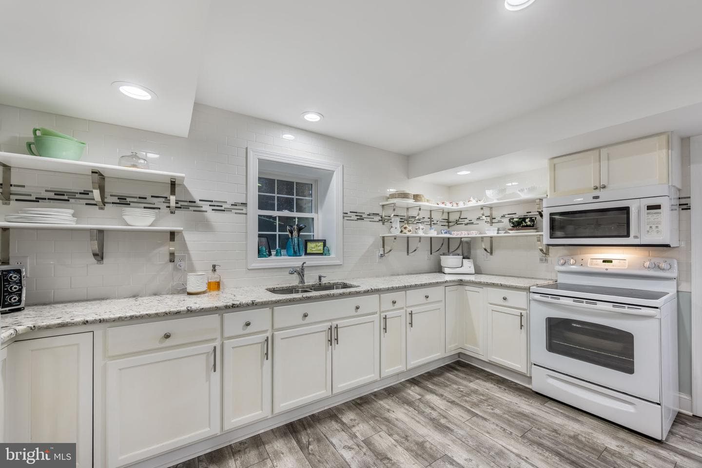 2 Abel Drive photo 45