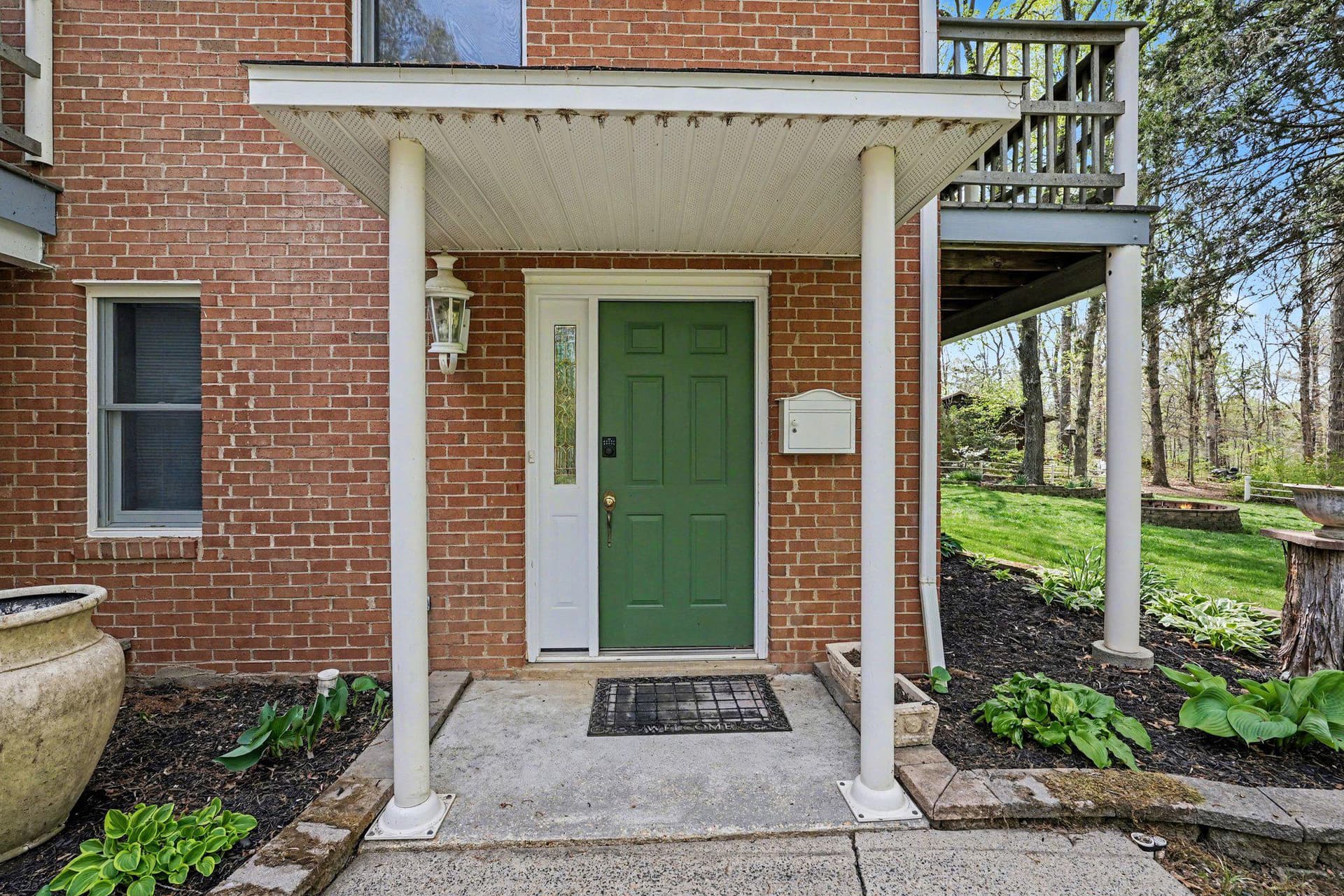 86 Mockingbird Lane photo 45