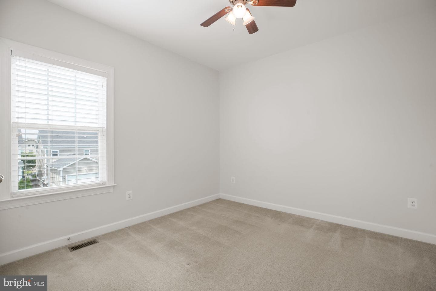 114 Almond Drive photo 27
