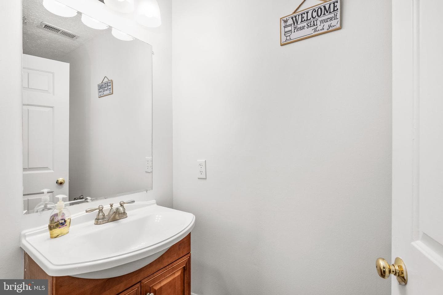 400 Collingwood Drive photo 35