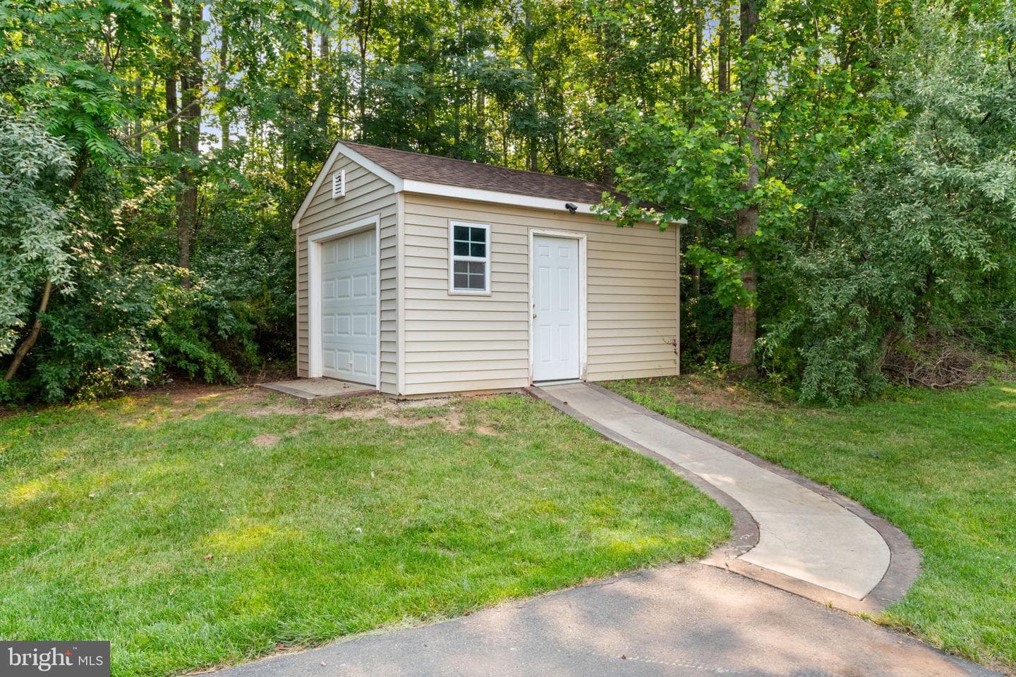 15 Boxwood Court photo 46