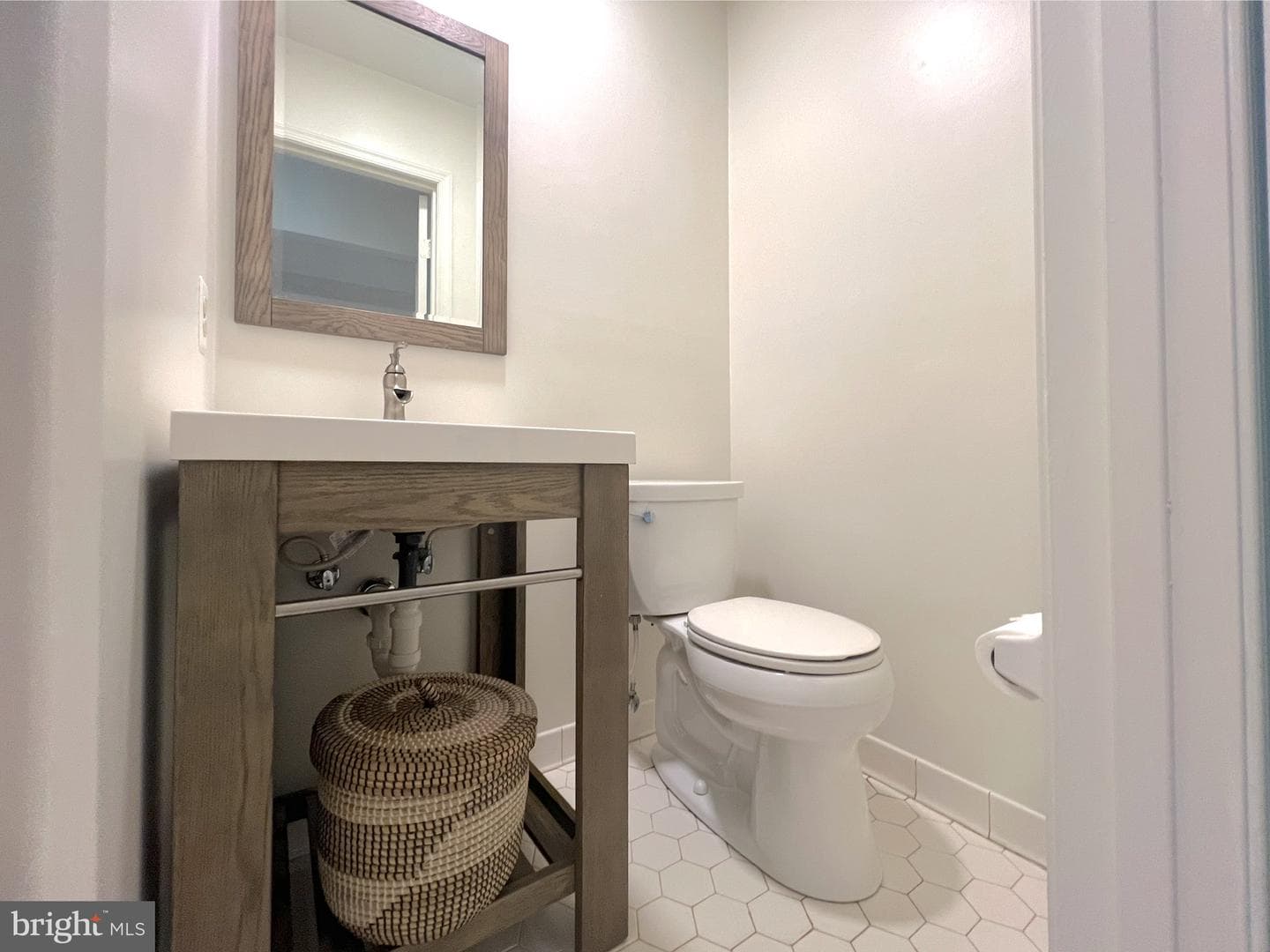 12 Clover Hill Drive photo 29