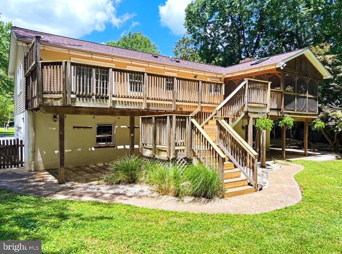 12 Clover Hill Drive photo 35