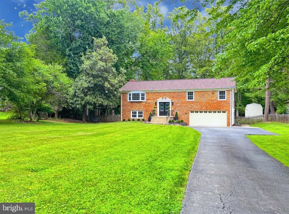 12 Clover Hill Drive photo 43