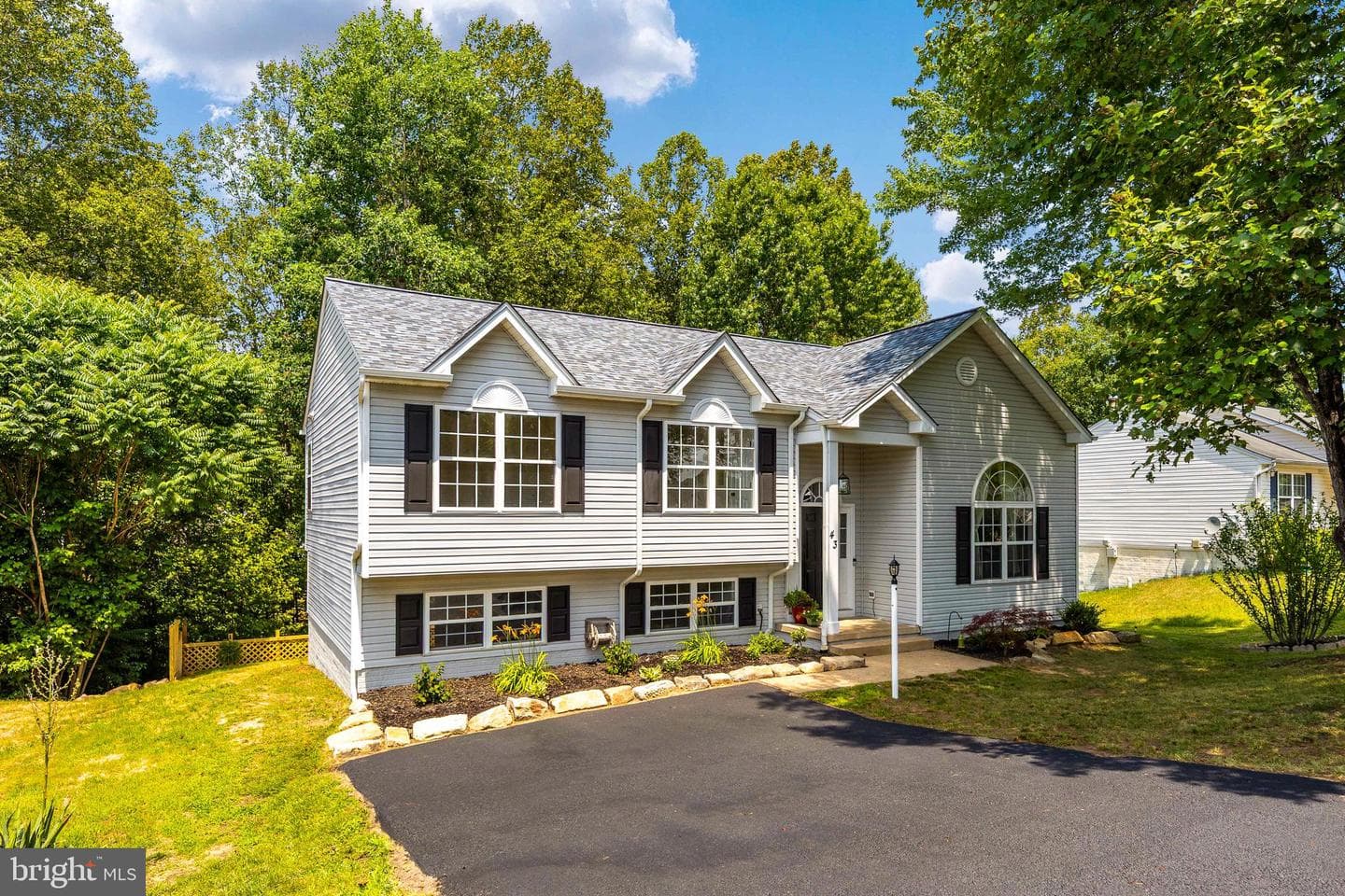 43 Cherry Laurel Drive photo 6