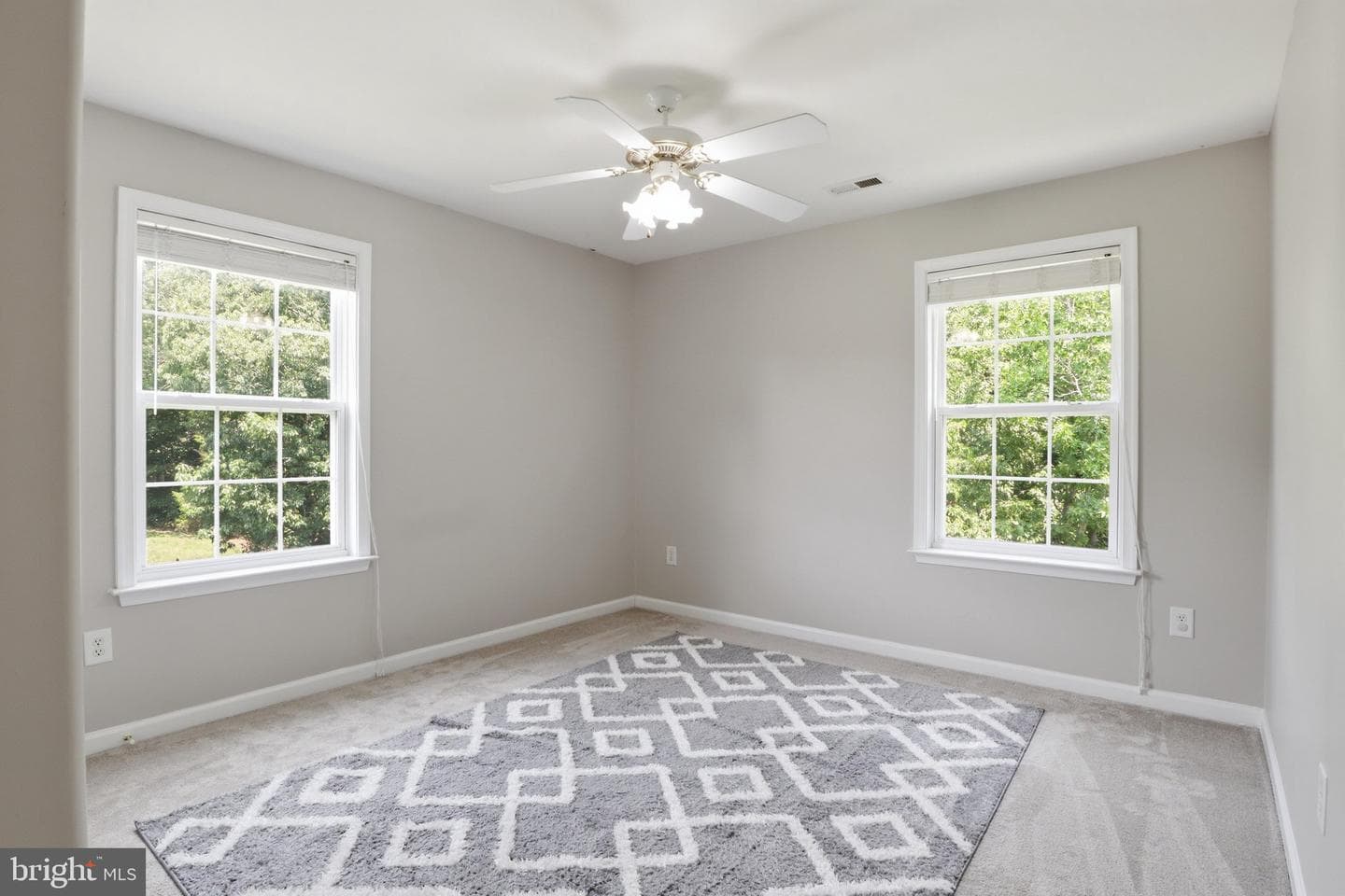 28 Millbrook Road photo 54
