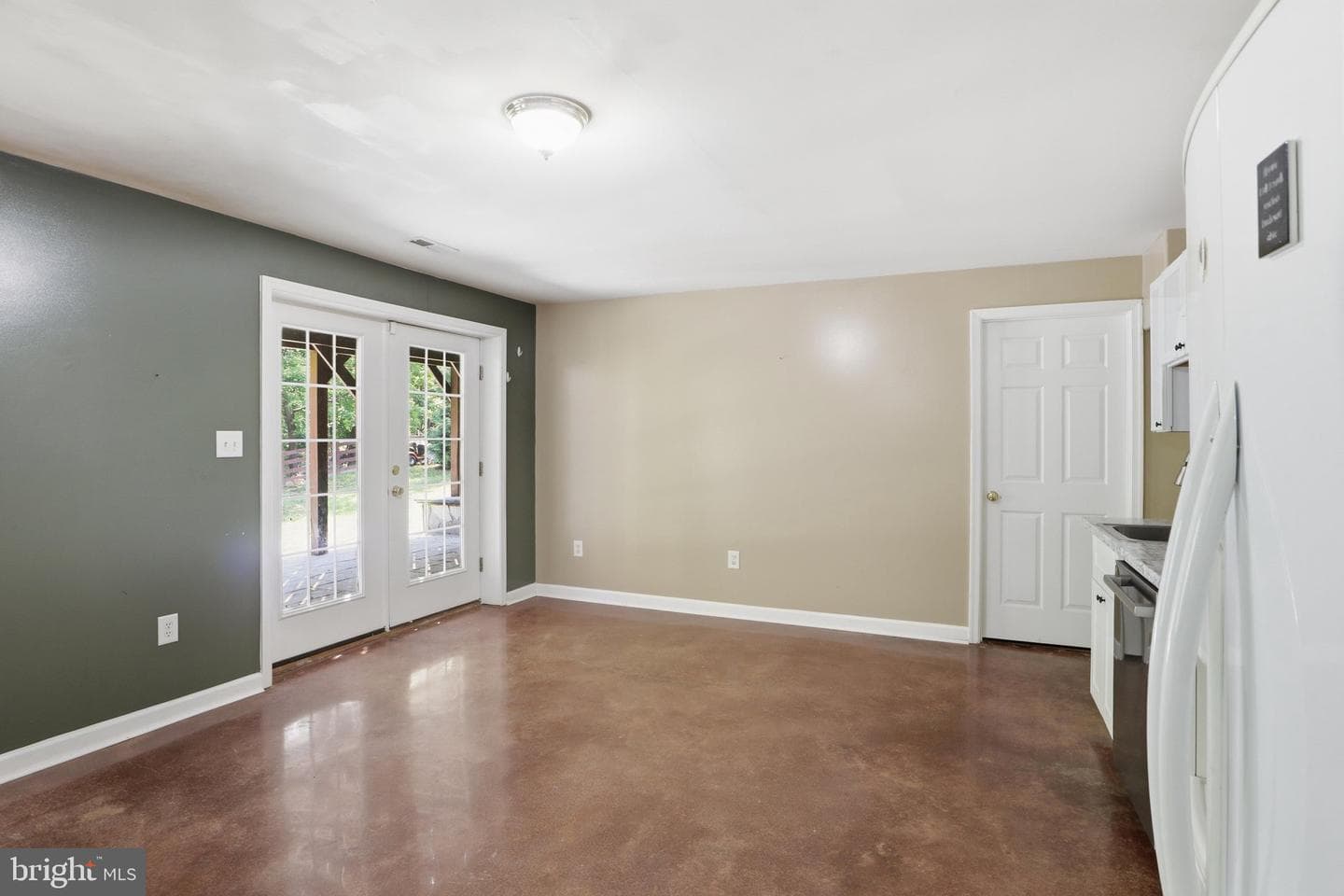 28 Millbrook Road photo 68
