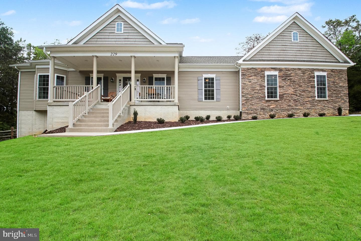 229 Colebrook Road photo 1