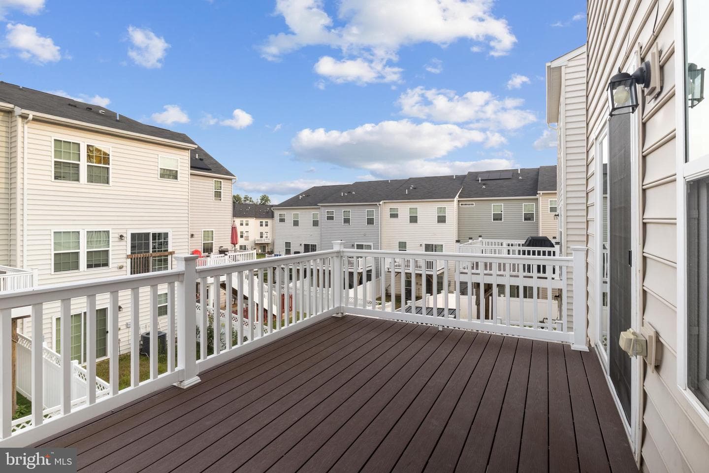 515 Streamview Drive photo 19