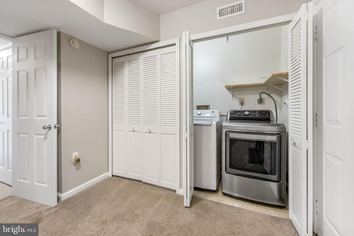 108 Shaw Court photo 35