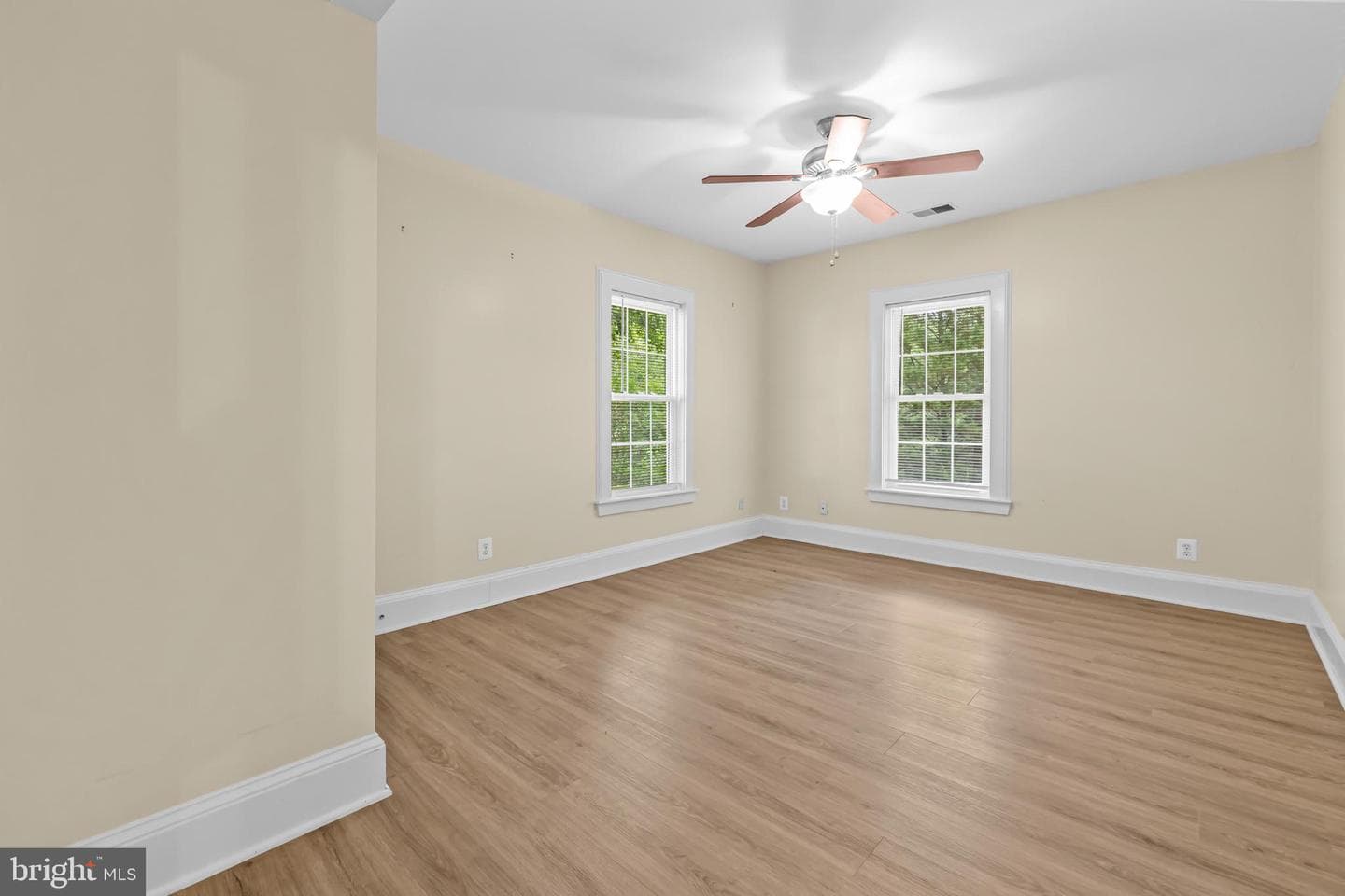 240 Norman Road photo 20