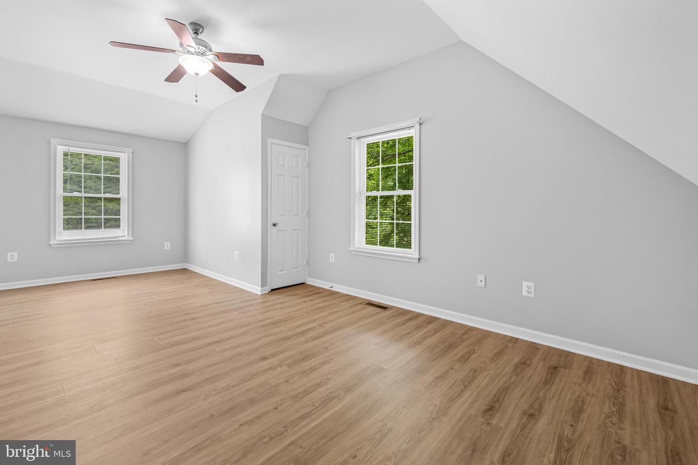 240 Norman Road photo 28