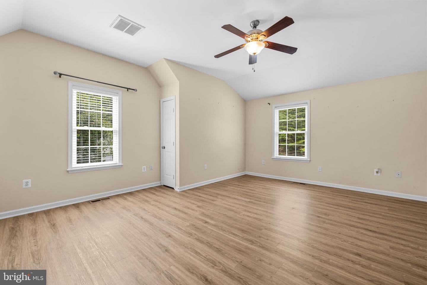 240 Norman Road photo 34