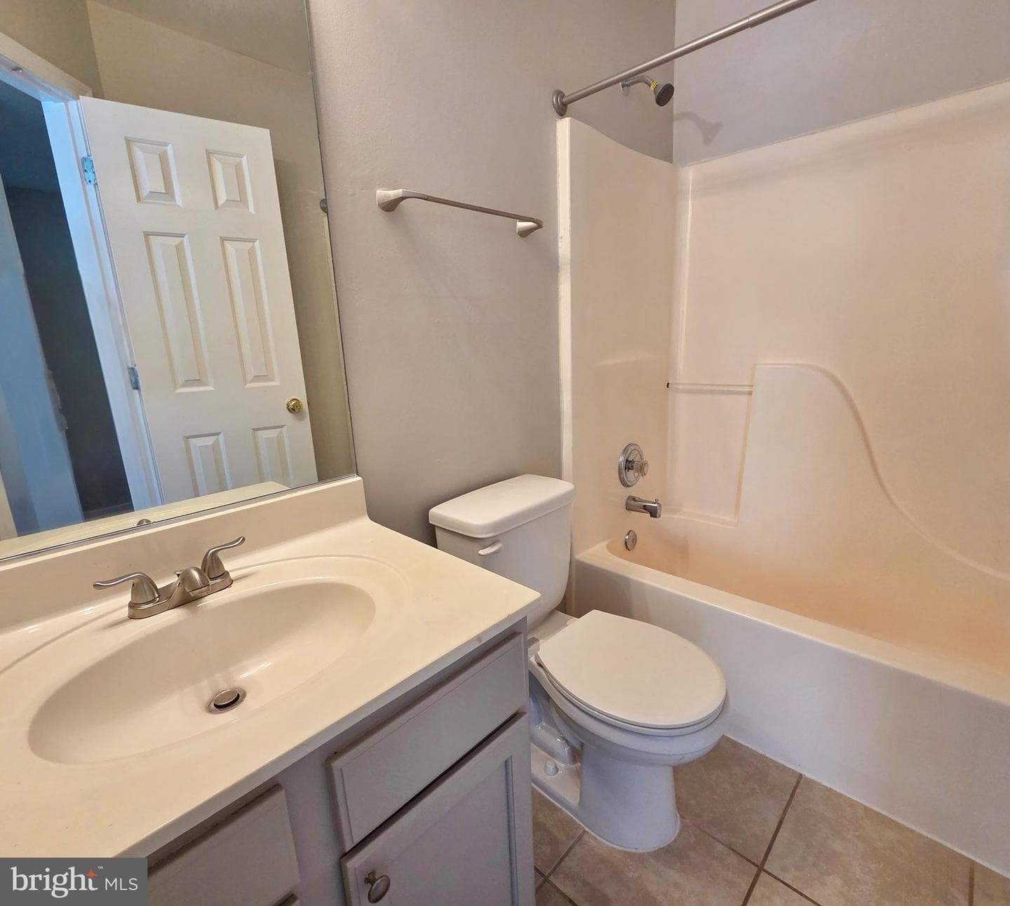 408 Munsons Hill Court photo 21