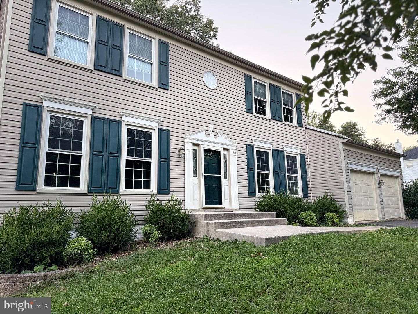 36 Westhampton Court photo 1
