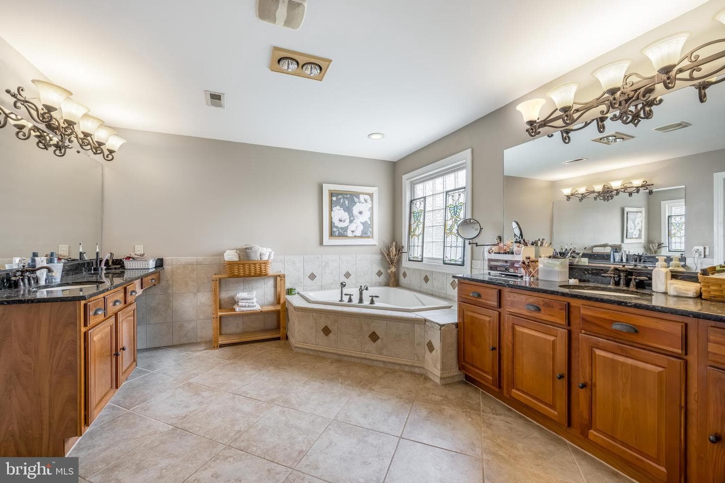 65 Equestrian Drive photo 21