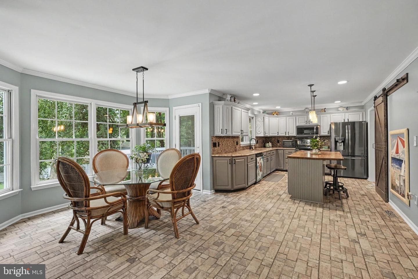 1039 Harbour Drive photo 11
