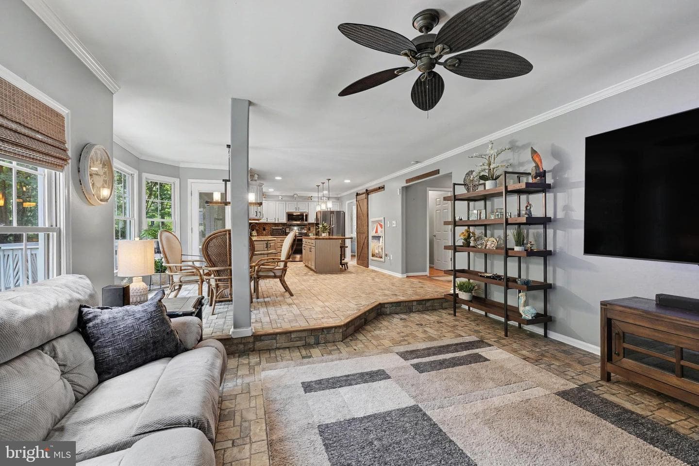 1039 Harbour Drive photo 13