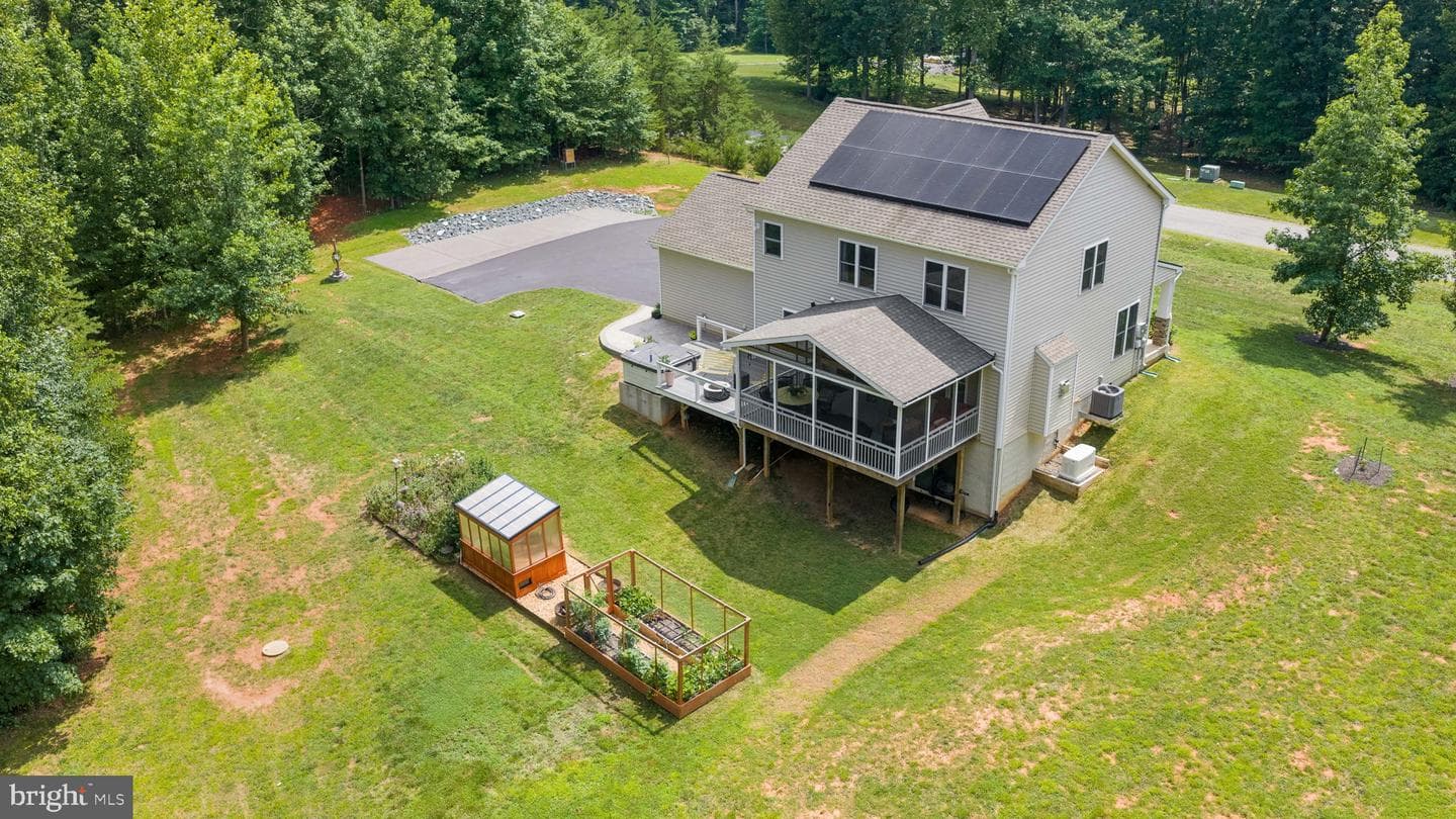 40 Boxwood Drive photo 55