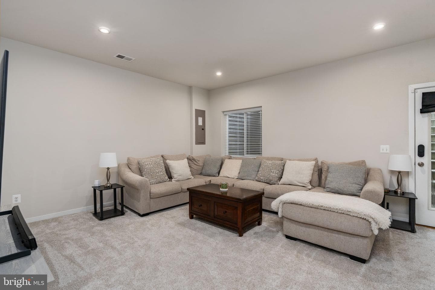 112 Lentz Lane photo 8
