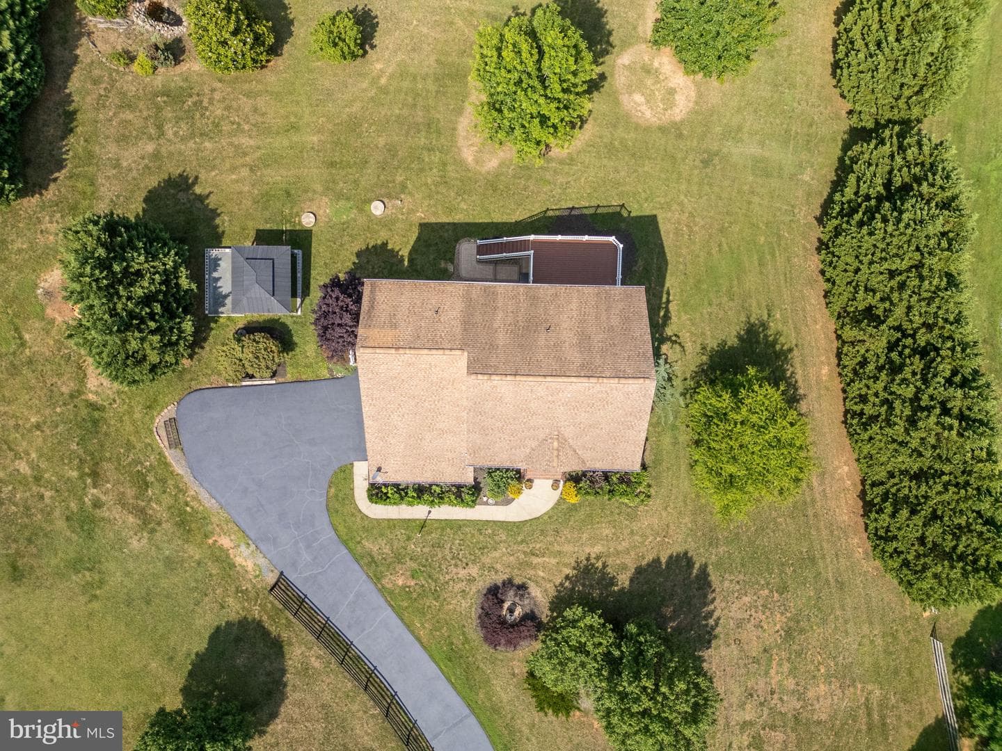 115 Chriswood Lane photo 89