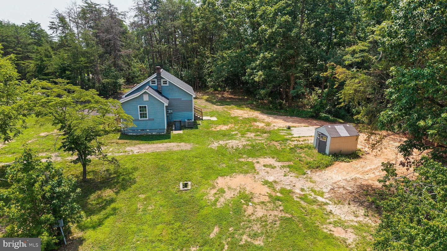 1529 Mountain View Road photo 9