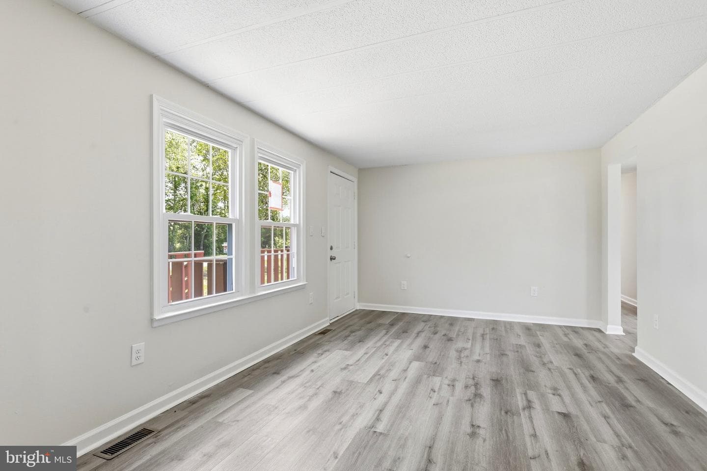 271 Shackelford Well Road photo 9