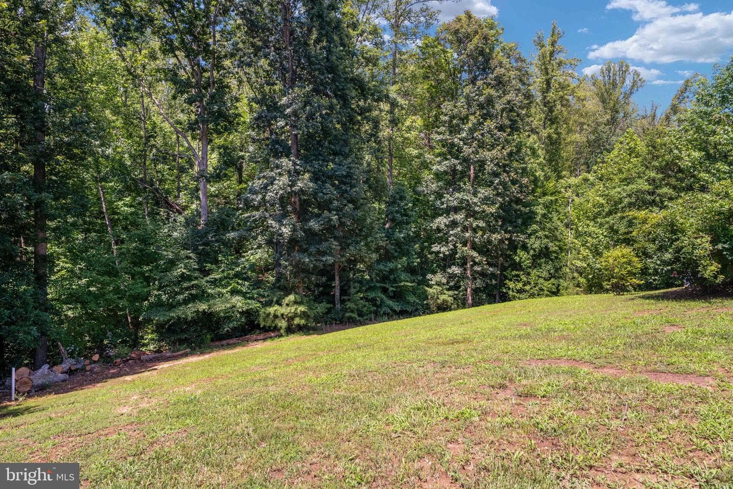 215 Rock Raymond Drive photo 31