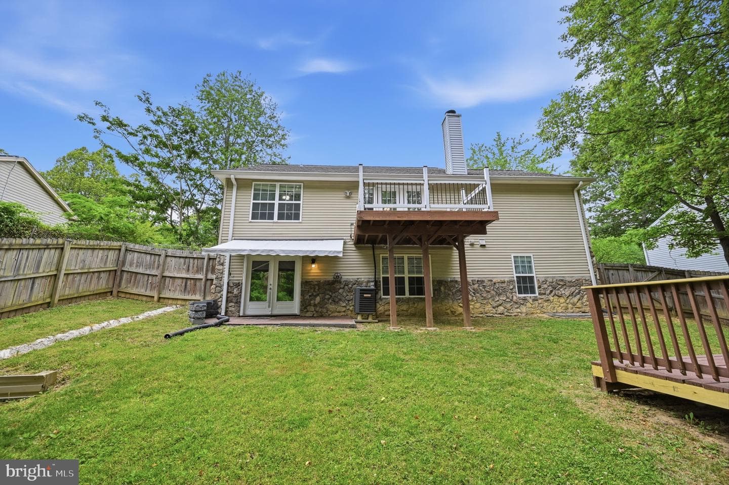 28 Cherry Laurel Drive photo 2