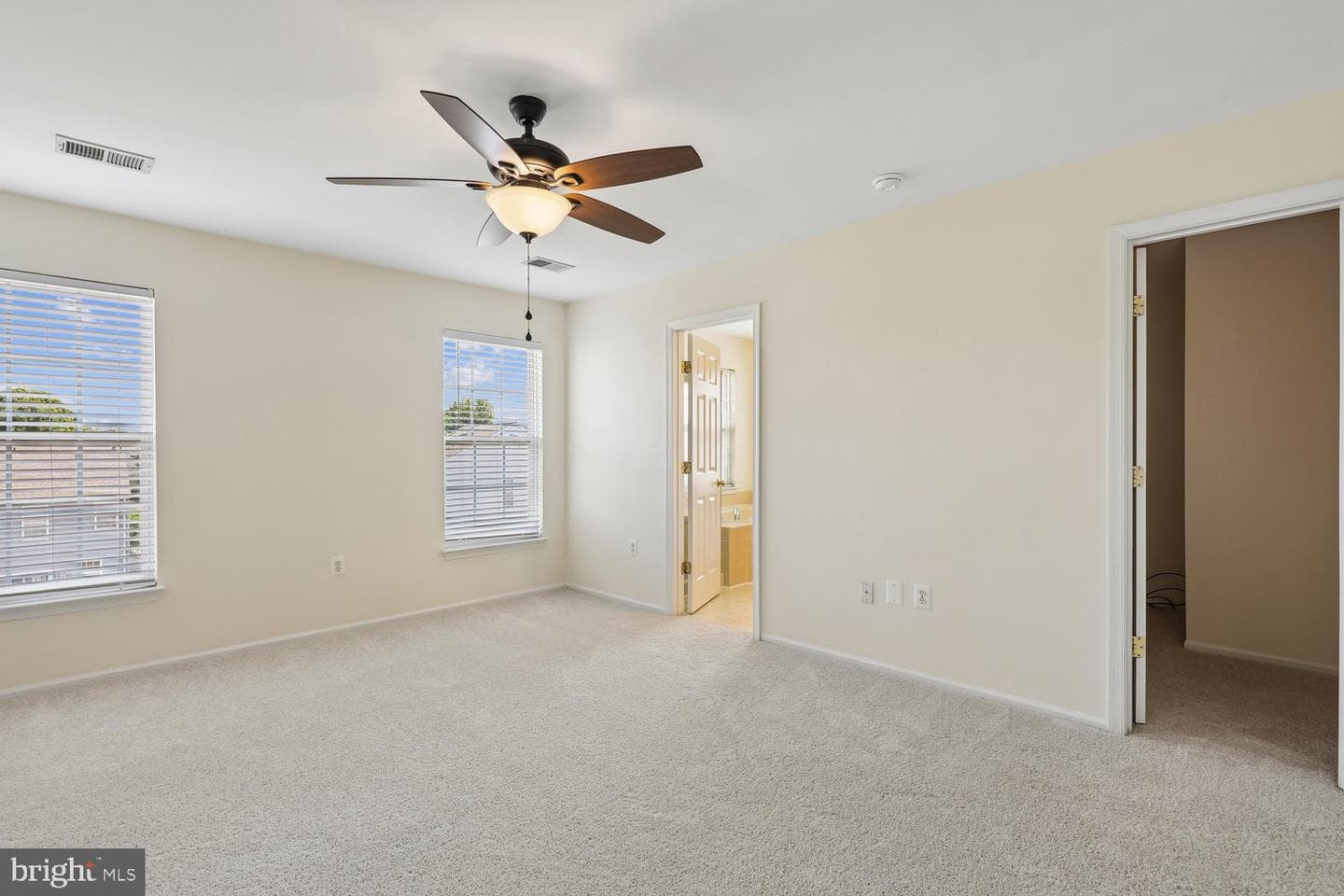 4 Barnum Drive photo 15