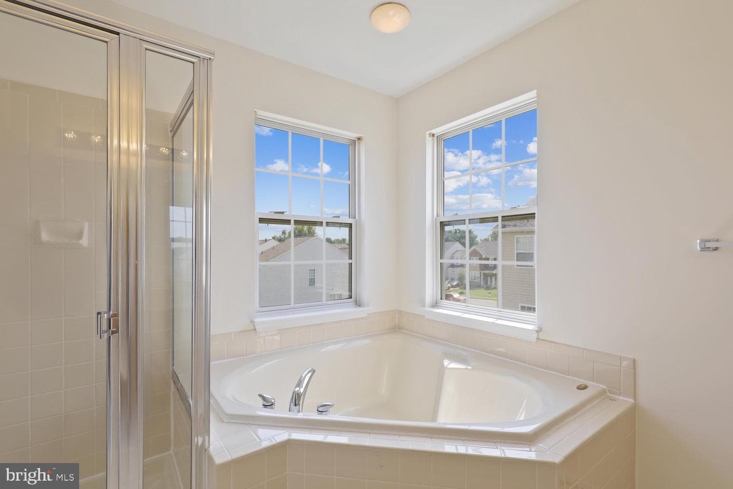 4 Barnum Drive photo 16