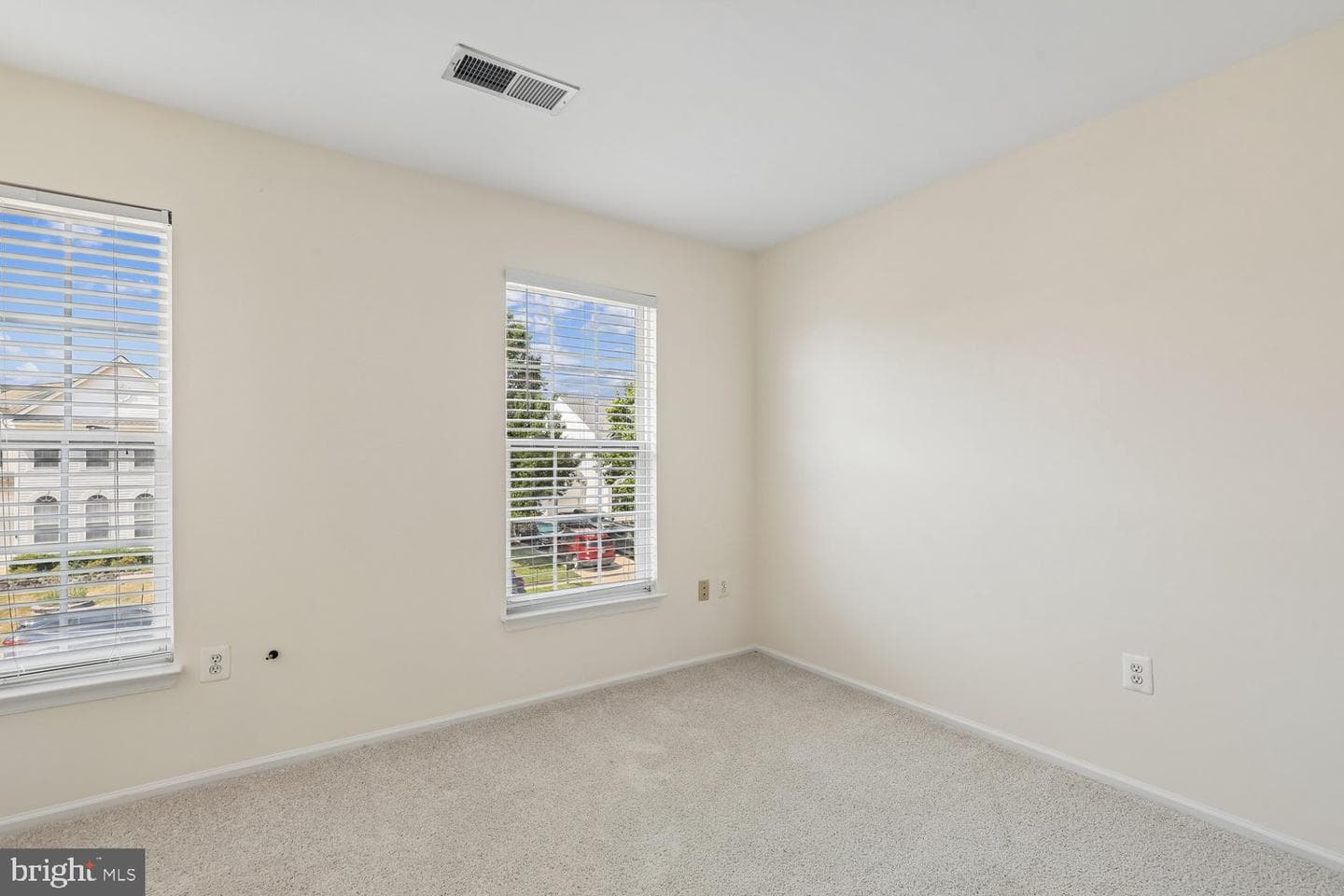4 Barnum Drive photo 19